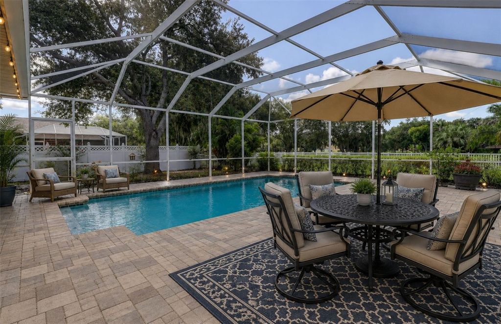 Image 42 of property listing at 143 MILL RUN E, Bradenton, FL 34212
