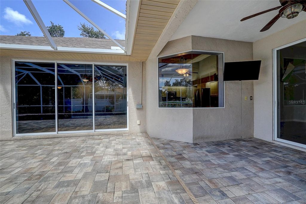 Image 48 of property listing at 143 MILL RUN E, Bradenton, FL 34212