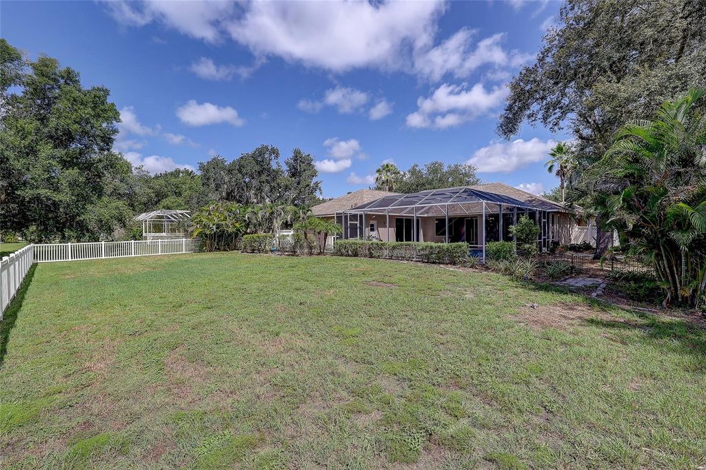 Image 55 of property listing at 143 MILL RUN E, Bradenton, FL 34212