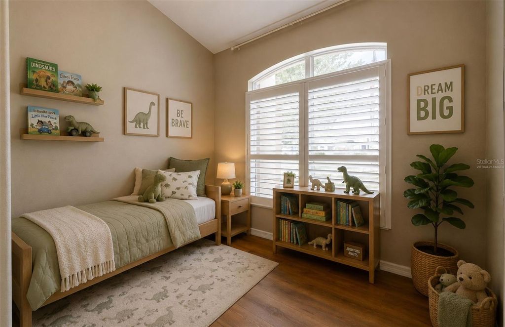 Image 8 of property listing at 143 MILL RUN E, Bradenton, FL 34212