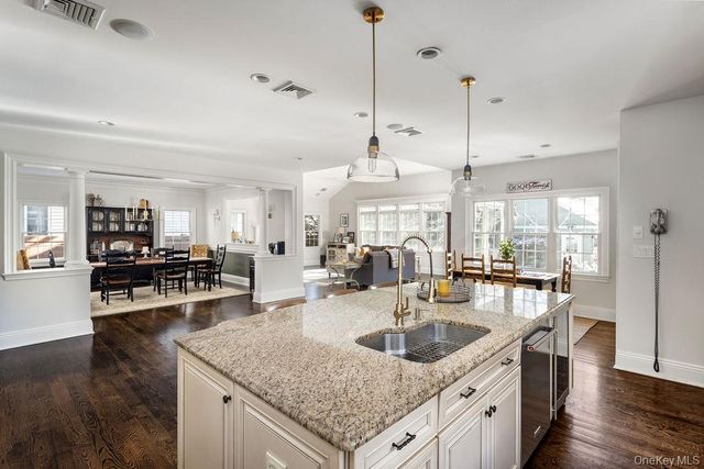 24 Loines Avenue, Merrick, NY 11566