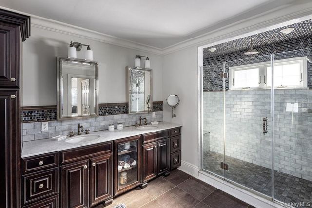 24 Loines Avenue, Merrick, NY 11566