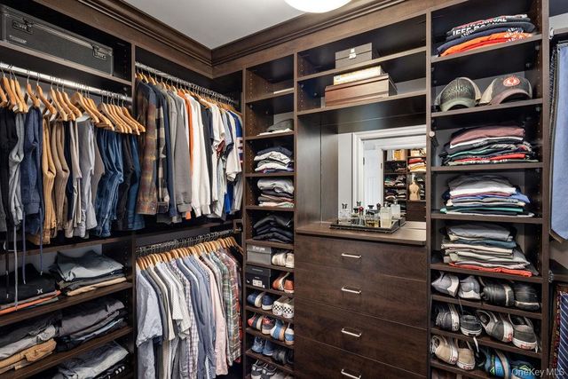 24 Loines Avenue, Merrick, NY 11566