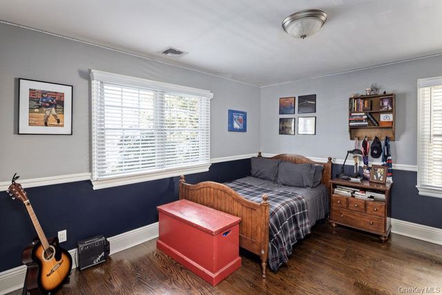 24 Loines Avenue, Merrick, NY 11566