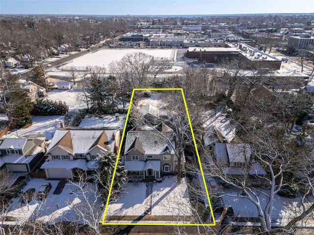 24 Loines Avenue, Merrick, NY 11566