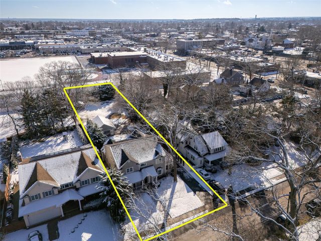 24 Loines Avenue, Merrick, NY 11566