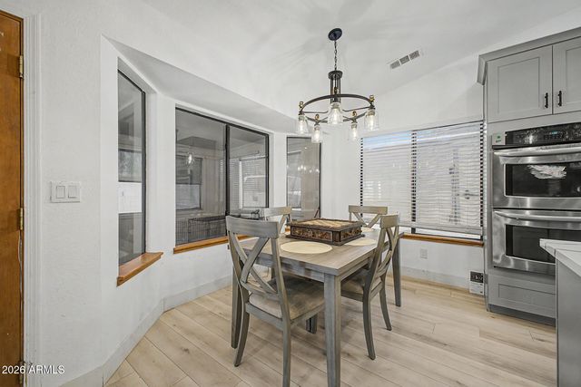 5441 E FLOWER Avenue, Mesa, AZ 85206