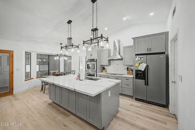 5441 E FLOWER Avenue, Mesa, AZ 85206