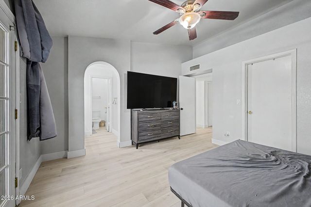 5441 E FLOWER Avenue, Mesa, AZ 85206