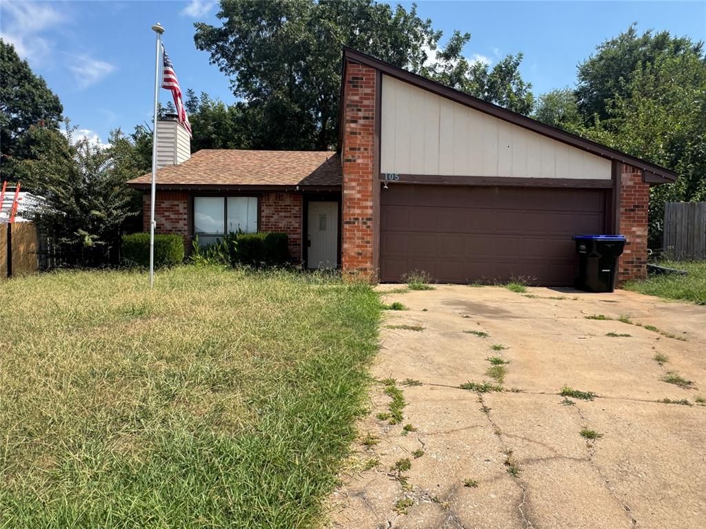 105 Stonewood Drive, Noble, OK 73068