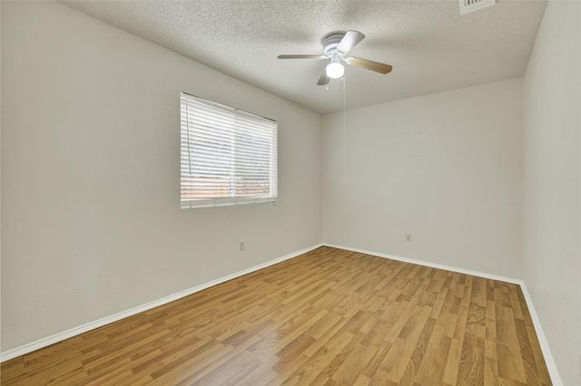 1935 Lisa LN, San Marcos, TX 78666