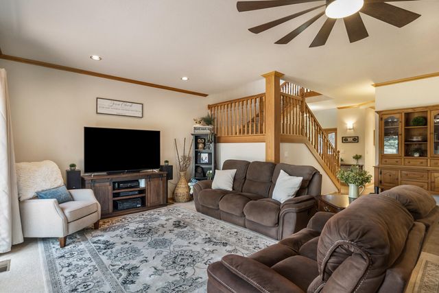 23308 Chisholm Trail, Bend, OR 97702