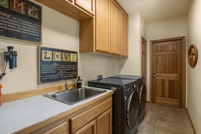 23308 Chisholm Trail, Bend, OR 97702