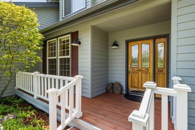 23308 Chisholm Trail, Bend, OR 97702