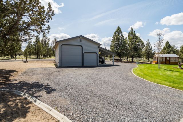 23308 Chisholm Trail, Bend, OR 97702