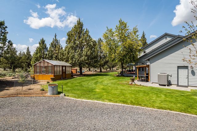 23308 Chisholm Trail, Bend, OR 97702