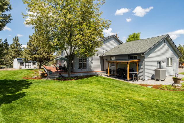 23308 Chisholm Trail, Bend, OR 97702