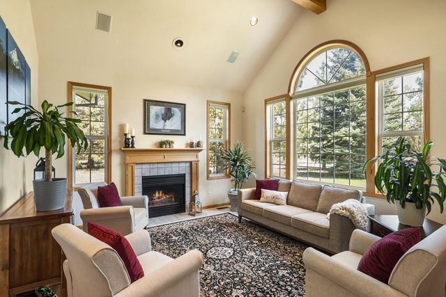 23308 Chisholm Trail, Bend, OR 97702