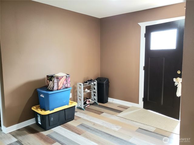 19522 5th Street Ct E #9, Lake Tapps, WA 98391