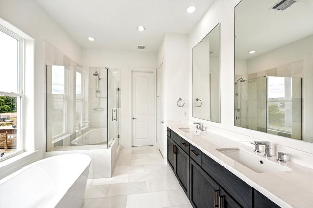 1008 Golden Nectar, Houston, TX 77008