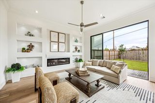 1008 Golden Nectar, Houston, TX 77008