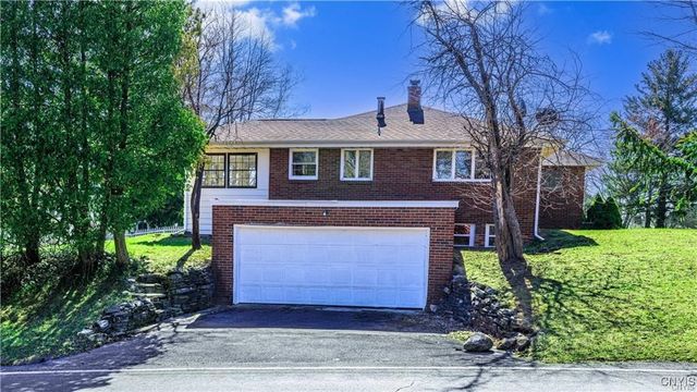 101 Terrace Circle, Dewitt, NY 13214