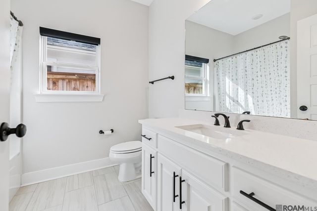 9629 S Creek Dr, Denham Springs, LA 70726