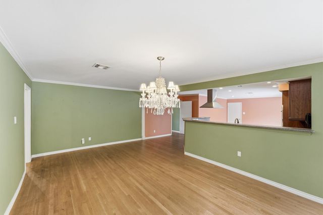 1519 Droxford Drive, Houston, TX 77008