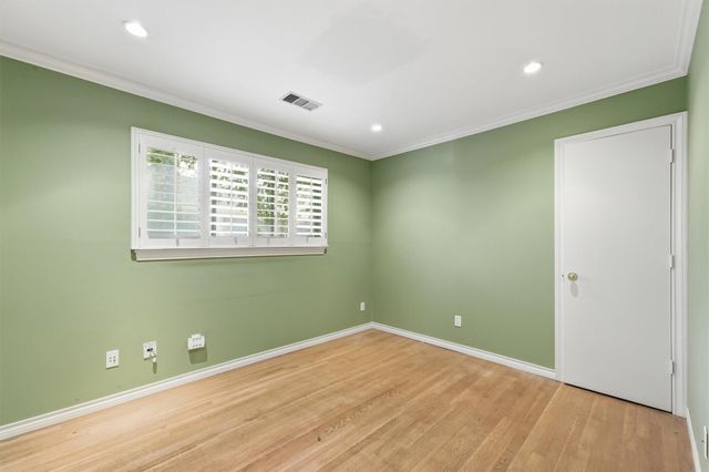 1519 Droxford Drive, Houston, TX 77008