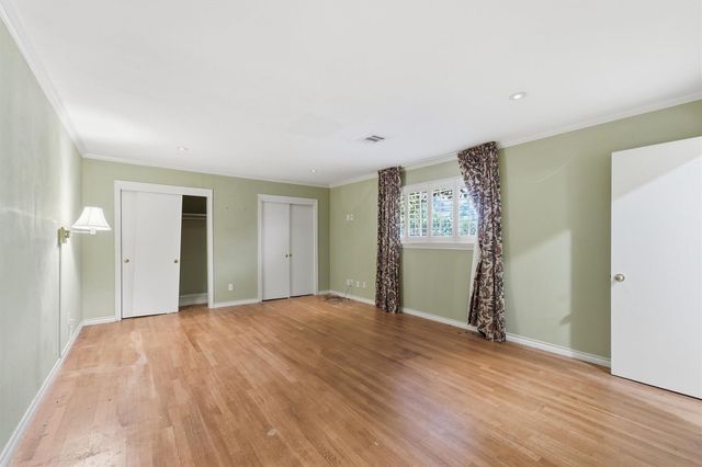 1519 Droxford Drive, Houston, TX 77008