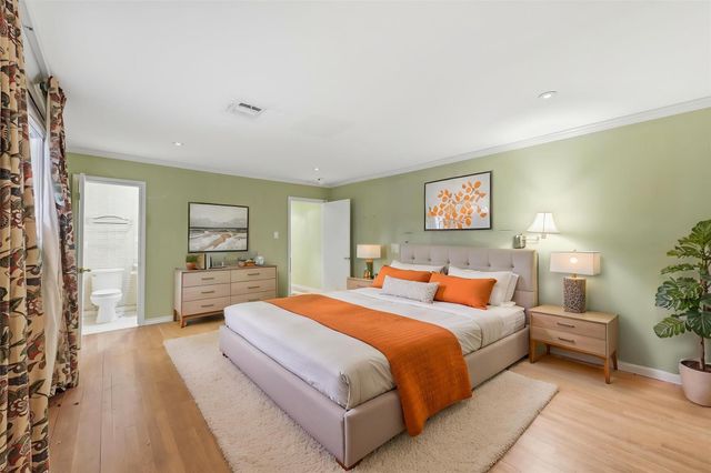 1519 Droxford Drive, Houston, TX 77008