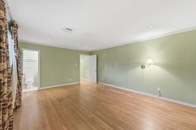 1519 Droxford Drive, Houston, TX 77008