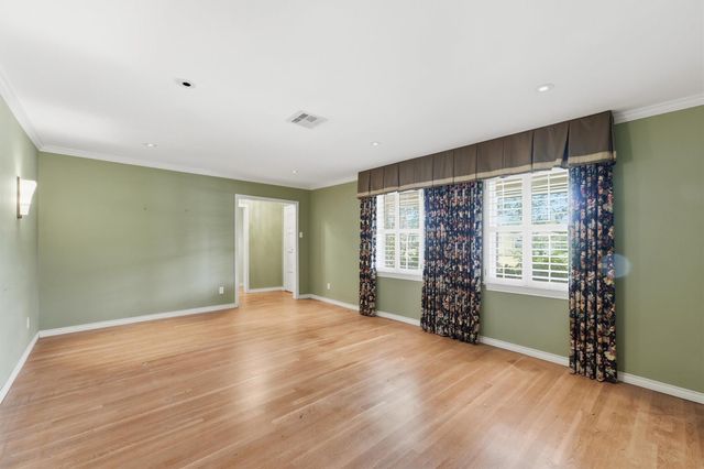 1519 Droxford Drive, Houston, TX 77008