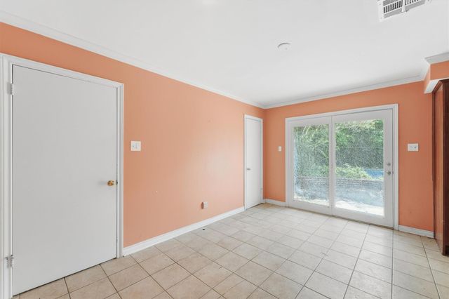 1519 Droxford Drive, Houston, TX 77008
