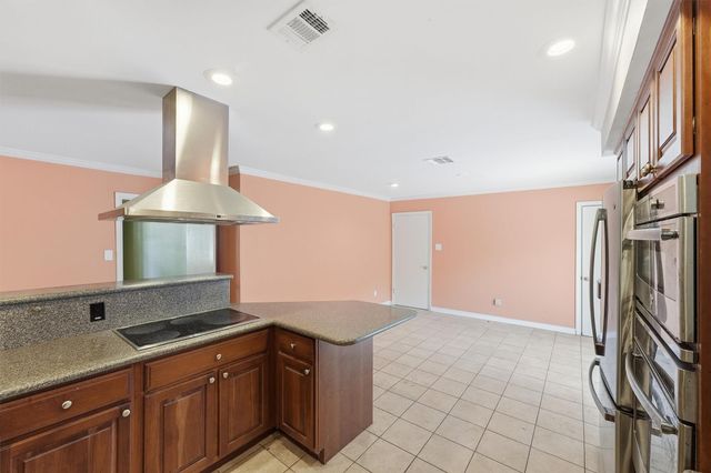 1519 Droxford Drive, Houston, TX 77008