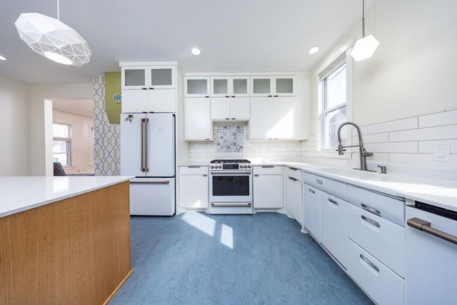 308 Fir Avenue NW, Montgomery, MN 56069