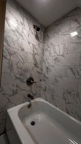 81 Mccarthy Ave, Chicopee, MA 01020