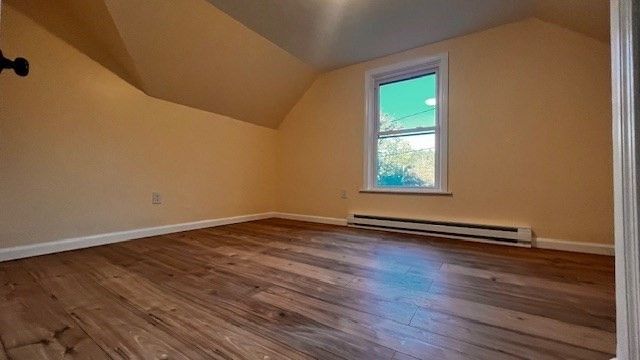 81 Mccarthy Ave, Chicopee, MA 01020