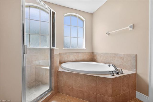 13962 Avon Park CIR, Fort Myers, FL 33912