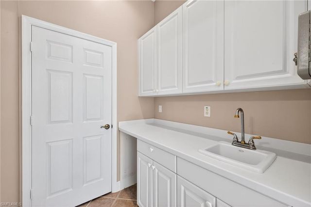 13962 Avon Park CIR, Fort Myers, FL 33912