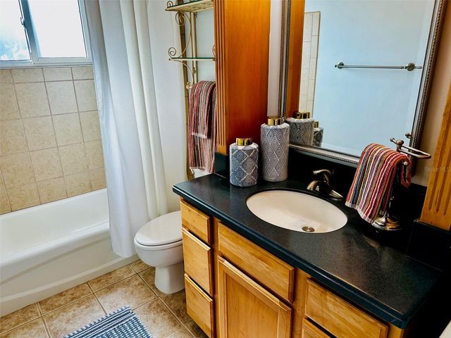 1101 VICTORIA DRIVE 7, Dunedin, FL 34698