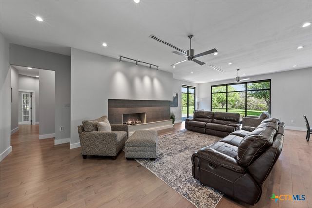 10804 Bridgeport Drive, Temple, TX 76502