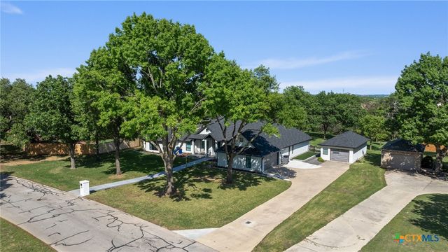 10804 Bridgeport Drive, Temple, TX 76502