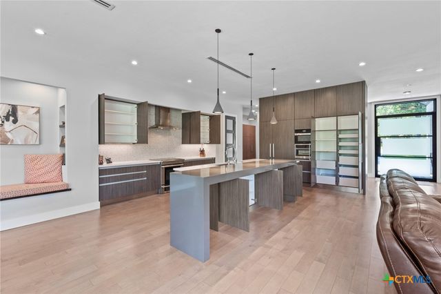 10804 Bridgeport Drive, Temple, TX 76502