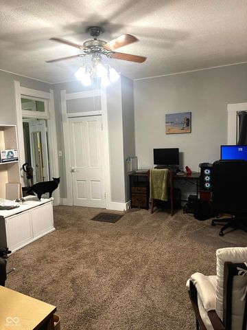 313 N College Avenue, Greencastle, IN 46135