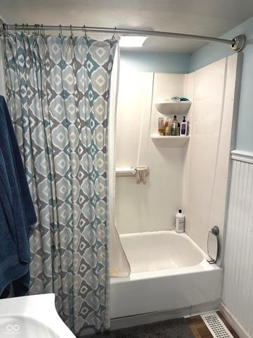 313 N College Avenue, Greencastle, IN 46135