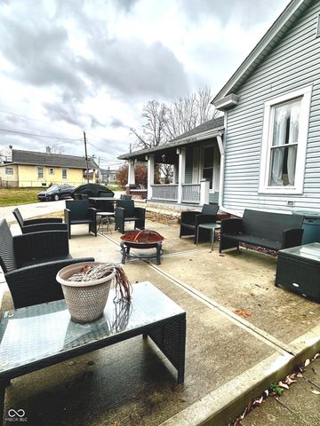 313 N College Avenue, Greencastle, IN 46135