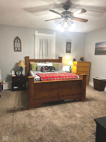 313 N College Avenue, Greencastle, IN 46135