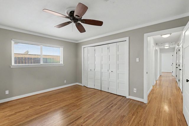 10306 Oakpoint Drive, Houston, TX 77043