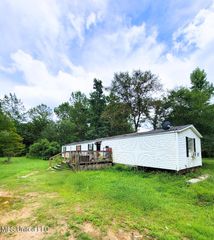 62 Deer Lane, Picayune, MS 39466
